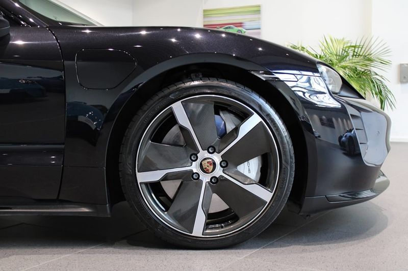 Porsche Taycan bild 9