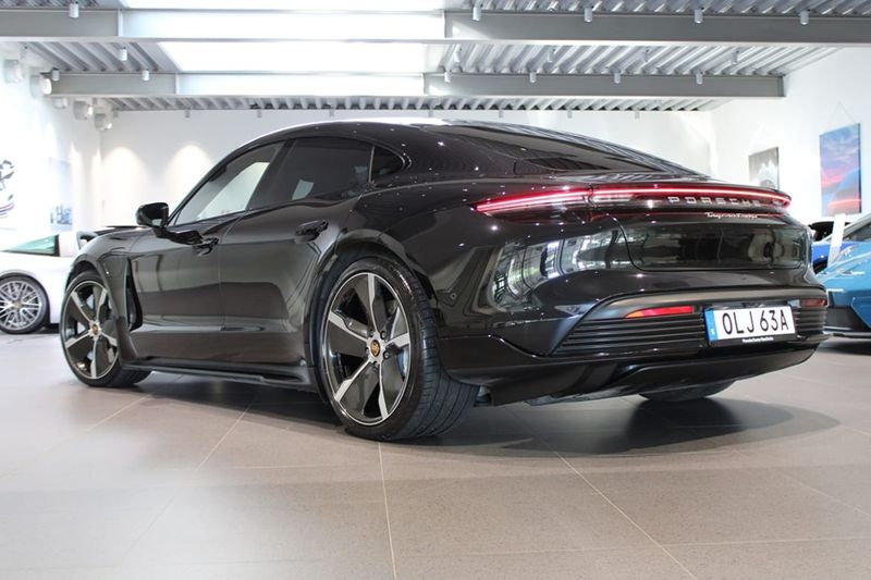 Porsche Taycan bild 2