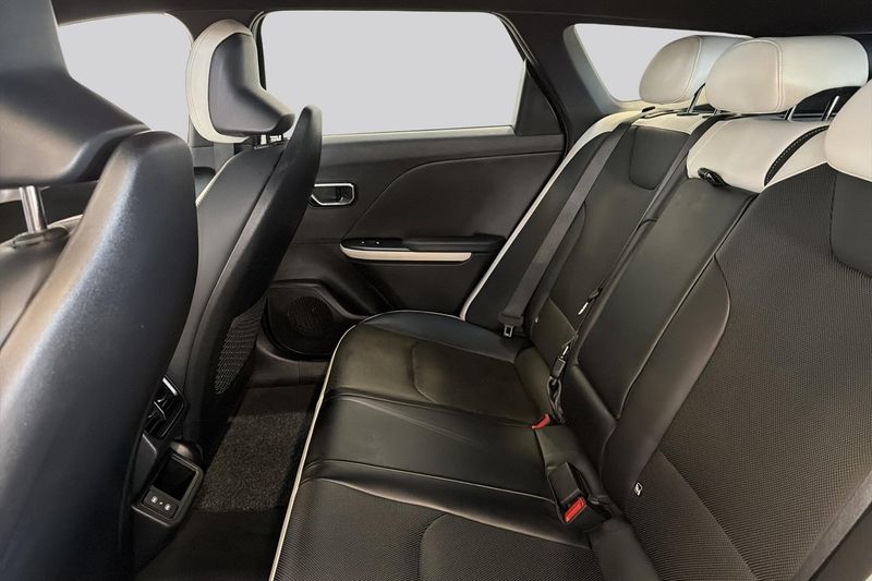 Kia K4 bild 9