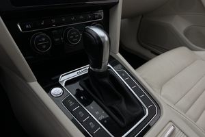 Volkswagen Passat bild 23