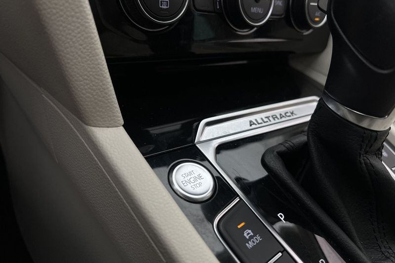 Volkswagen Passat bild 24