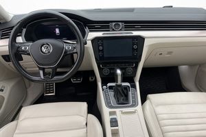 Volkswagen Passat bild 15