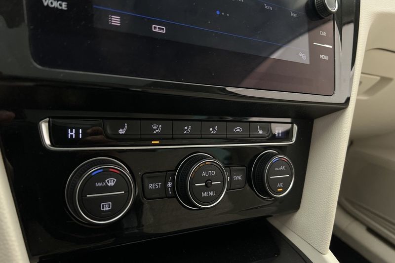Volkswagen Passat bild 22
