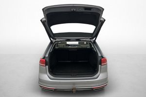 Volkswagen Passat bild 9