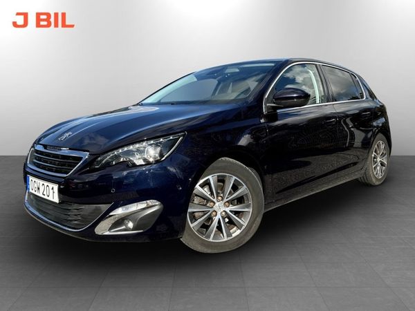 Peugeot 308 5D Allure 1.2 PT 130hk P-SENSORER DRAG - 2016
