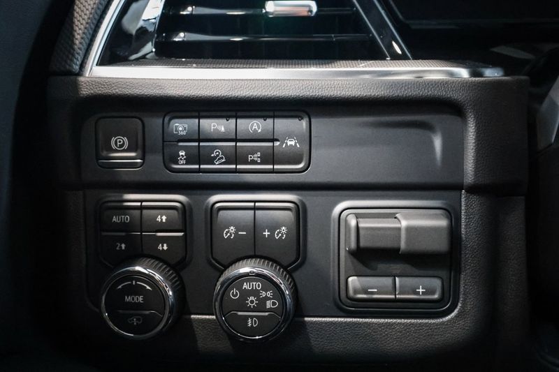 Chevrolet Tahoe bild 23
