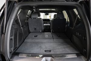 Chevrolet Tahoe bild 12