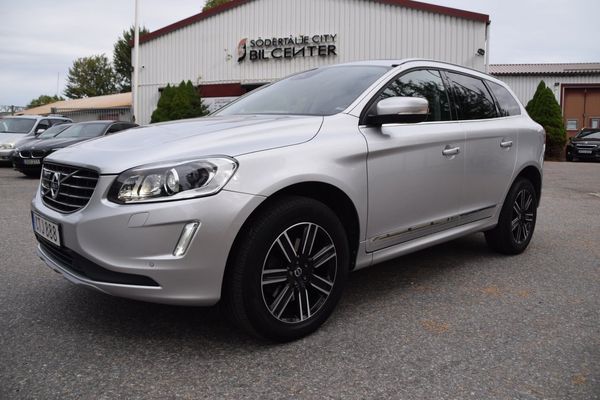 Volvo XC60 D4 AWD Panorama Classic Summum B-Kamera Euro 6 - 2017