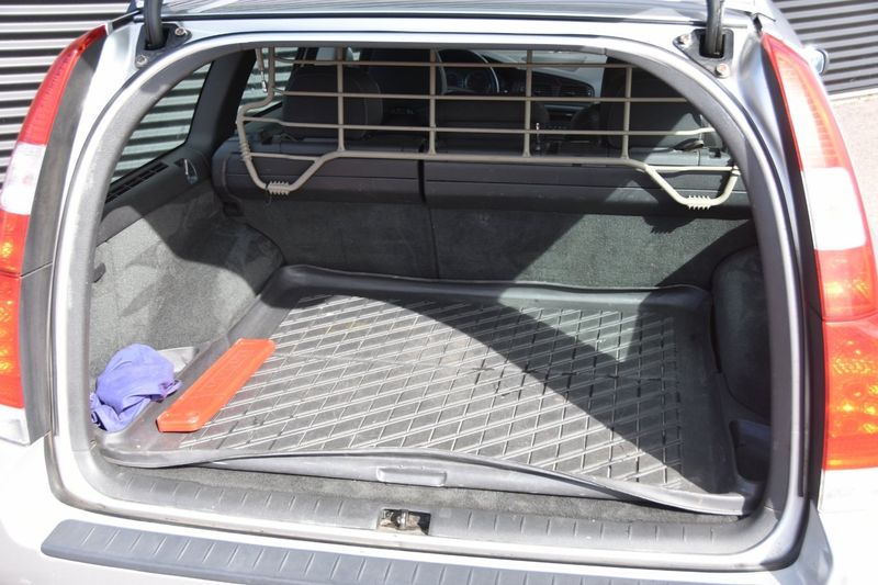 Volvo V70 bild 8