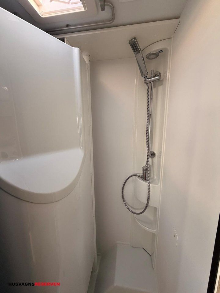 Adria Compact bild 23