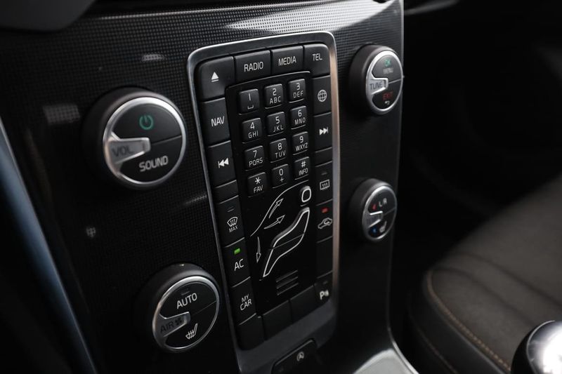 Volvo V40 bild 24