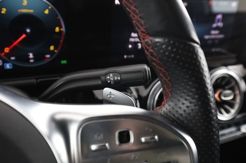 Mercedes GLA250+ bild 34