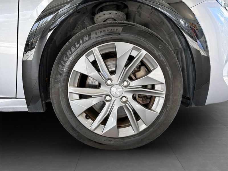 Peugeot e-208 bild 16
