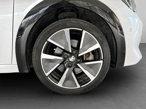 Peugeot e-208 bild 16