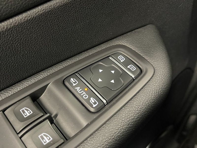 Renault Captur bild 17