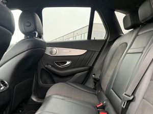 Mercedes GLC220 bild 8