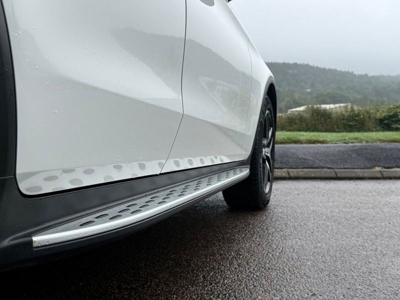 Mercedes GLC220 bild 16