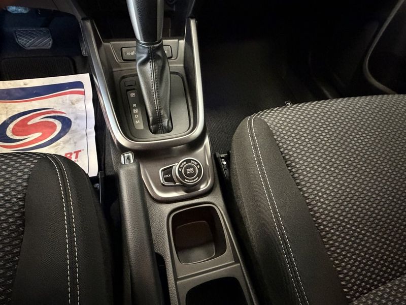 Suzuki Vitara bild 17