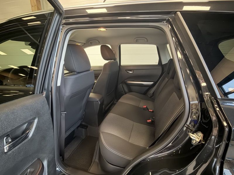 Suzuki Vitara bild 12
