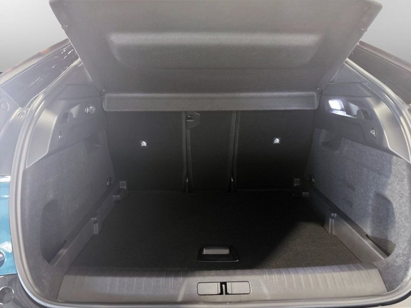 Peugeot e-3008 bild 8
