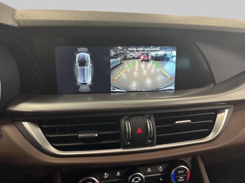 Alfa Romeo Stelvio bild 16