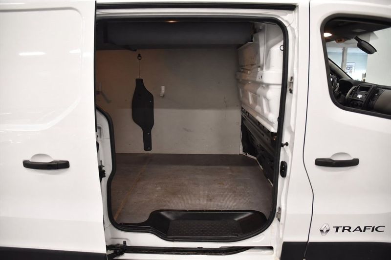 Renault Trafic bild 13