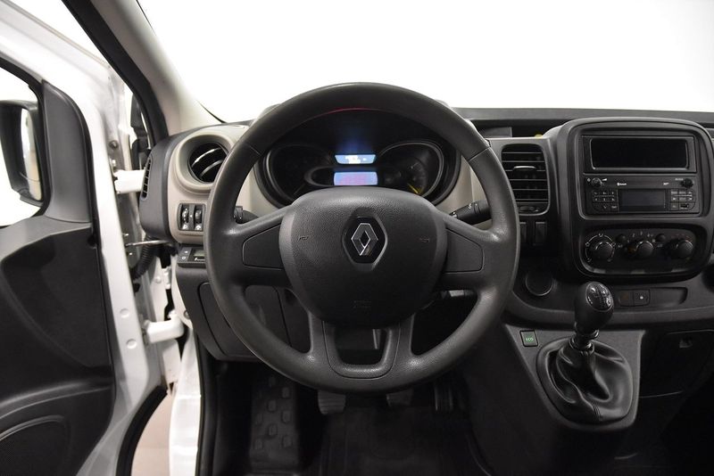 Renault Trafic bild 2