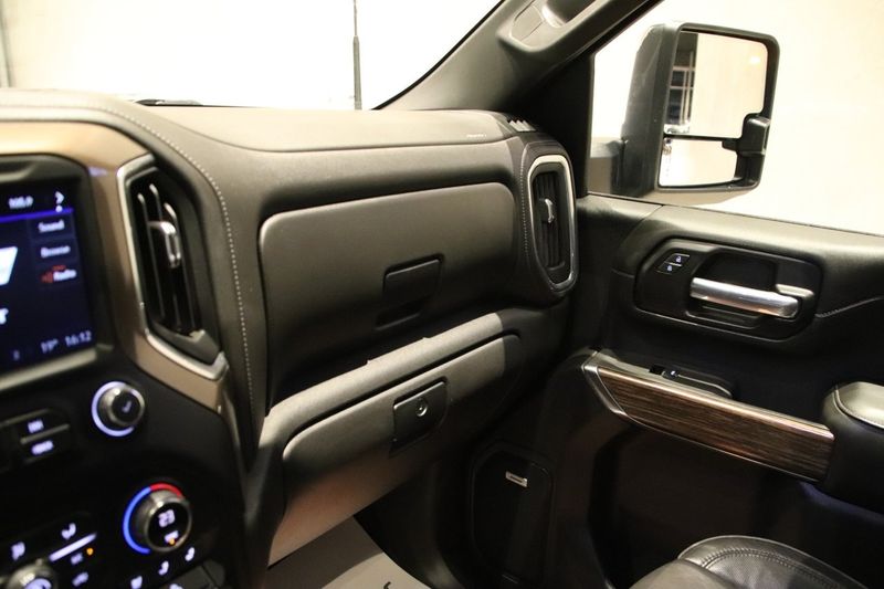 Chevrolet Silverado bild 13