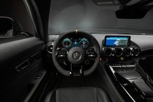 Mercedes AMG GT bild 18