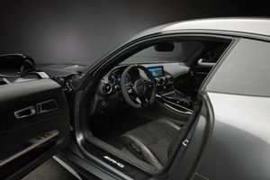 Mercedes AMG GT bild 12