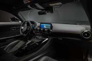 Mercedes AMG GT bild 15