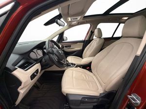 BMW 220 bild 9
