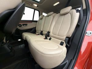 BMW 220 bild 14