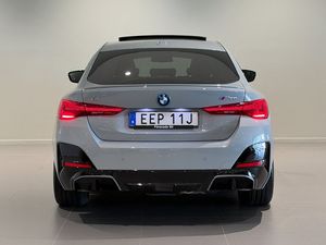 BMW i4 bild 4