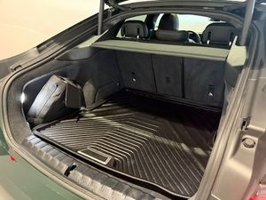 BMW i4 bild 6
