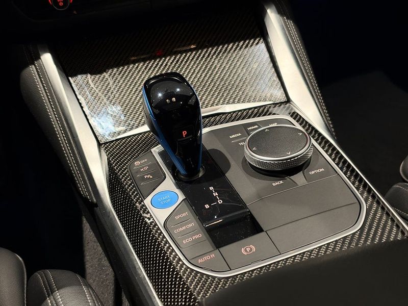 BMW i4 bild 18