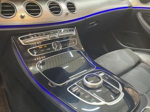 Mercedes E200 bild 17