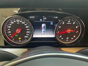 Mercedes E200 bild 15