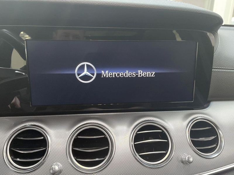Mercedes E200 bild 16