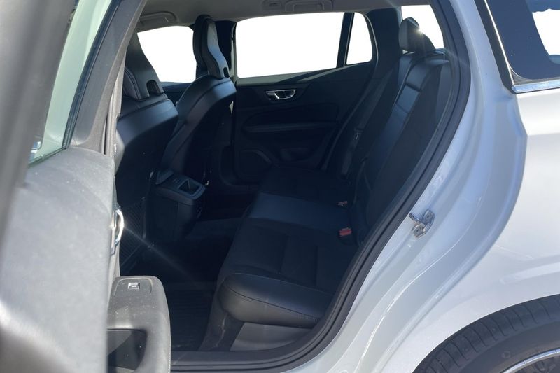 Volvo V60 bild 14