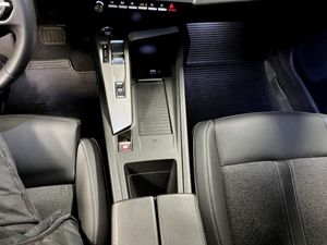 Peugeot 308 SW bild 13