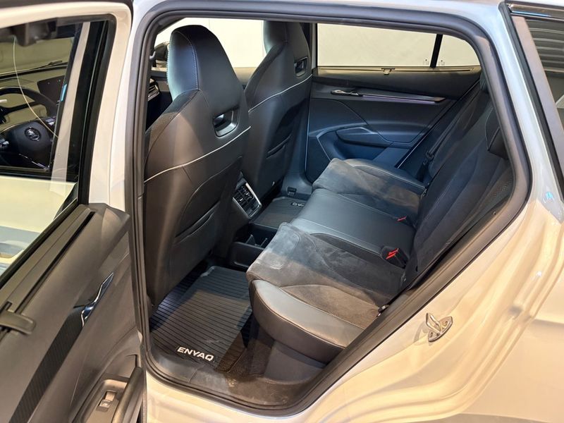 Skoda Enyaq bild 13