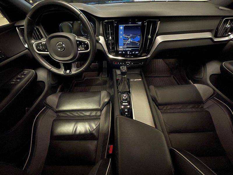 Volvo S60 bild 6