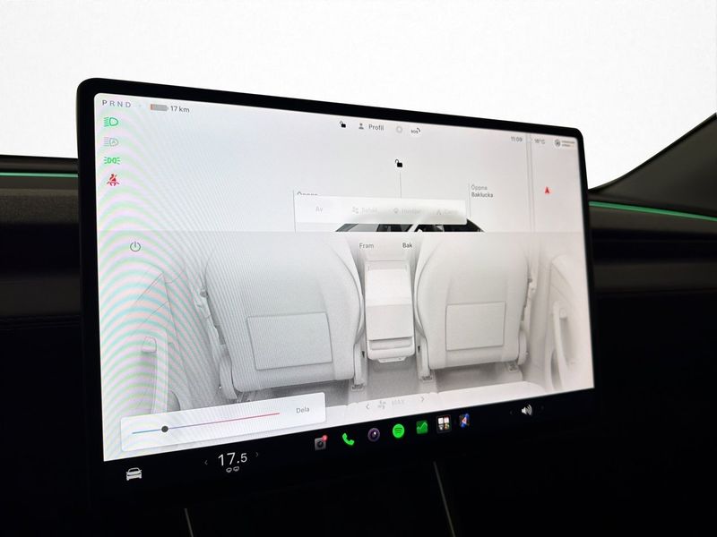 Tesla Model Y bild 24