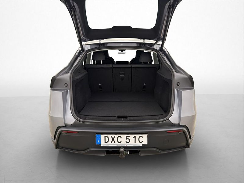 Tesla Model Y bild 10
