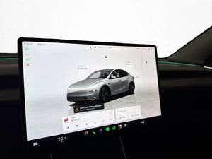 Tesla Model Y bild 20