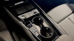 Audi Q3 bild 14