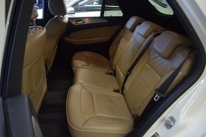 Mercedes ML350 bild 9