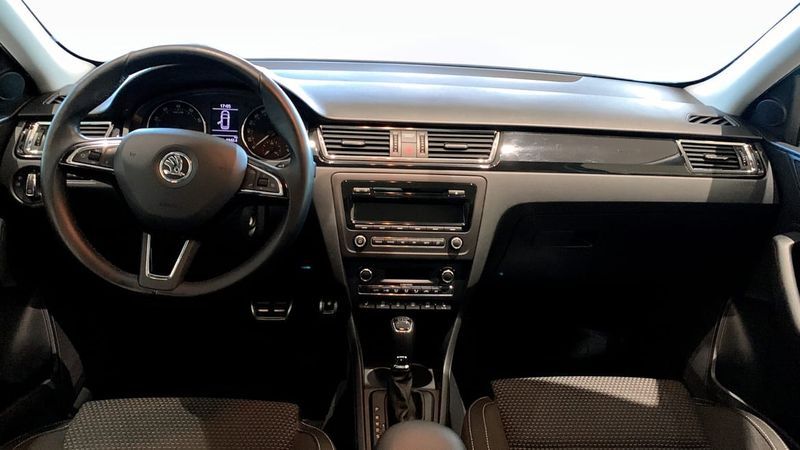 Skoda Rapid bild 10
