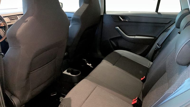 Skoda Rapid bild 11